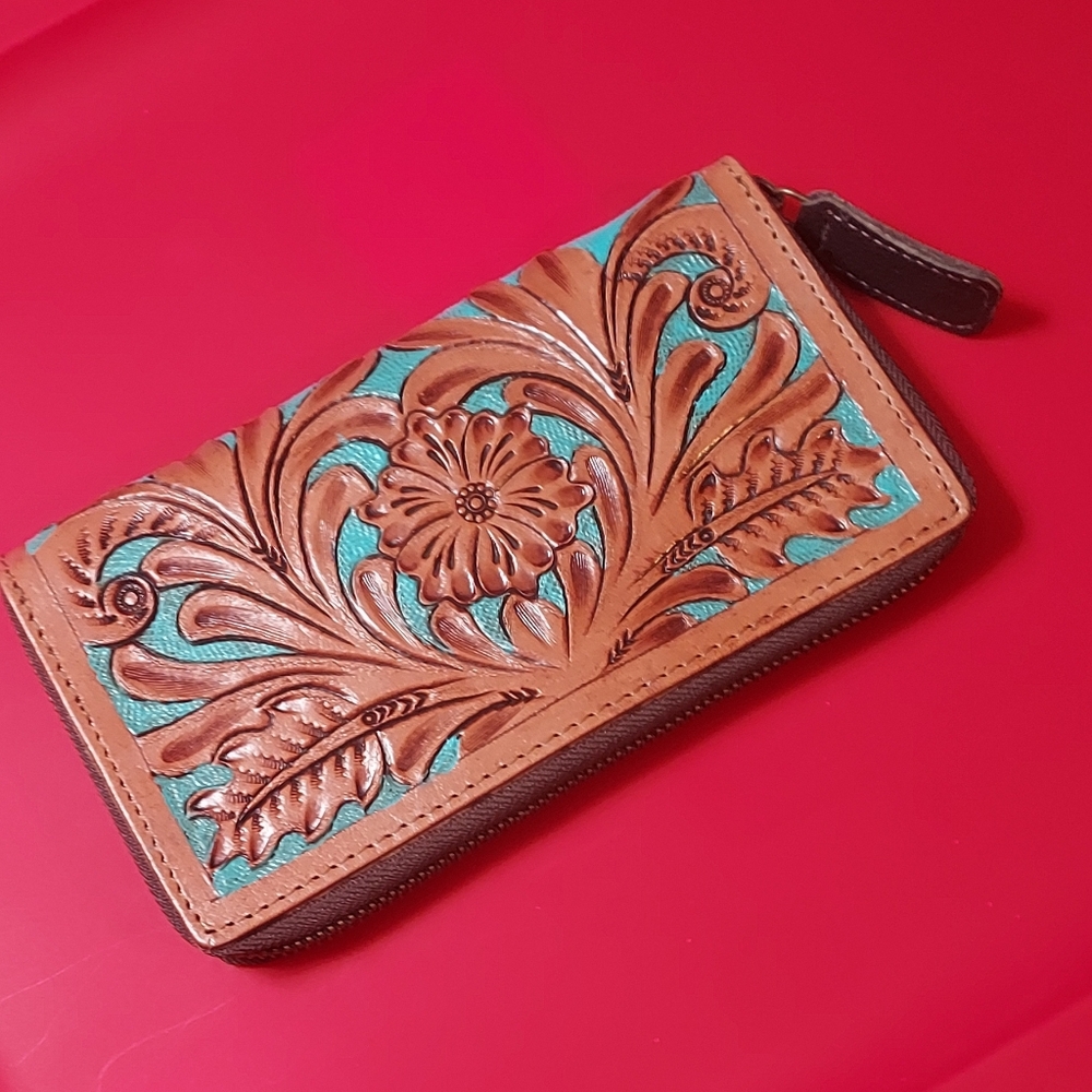 New Tooled Leather Wallet Floral Zip Clutch  "Never Used"  FINAL